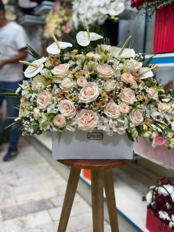 باکس گل چرمی کد 313 - Image 2