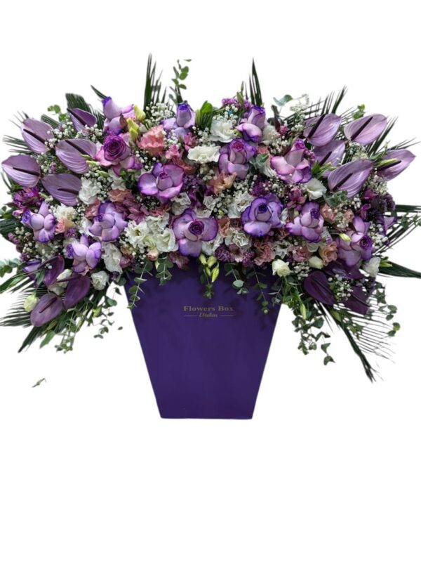 باکس گل چرمی سایز متوسط کد 304 - Image 1